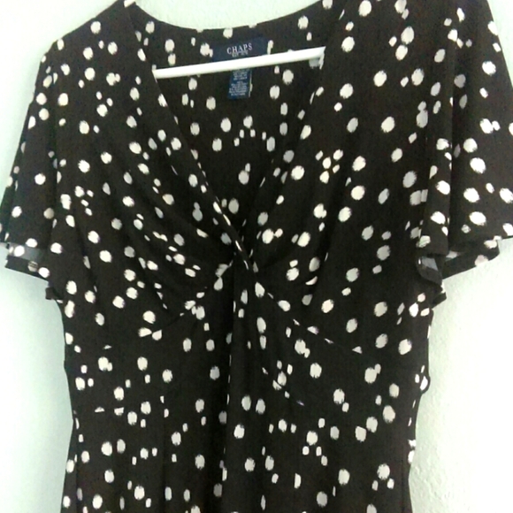 Flowy Polkadot Dress - Picture 1 of 4